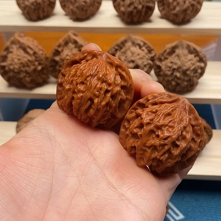 吊坠文玩核桃盘山