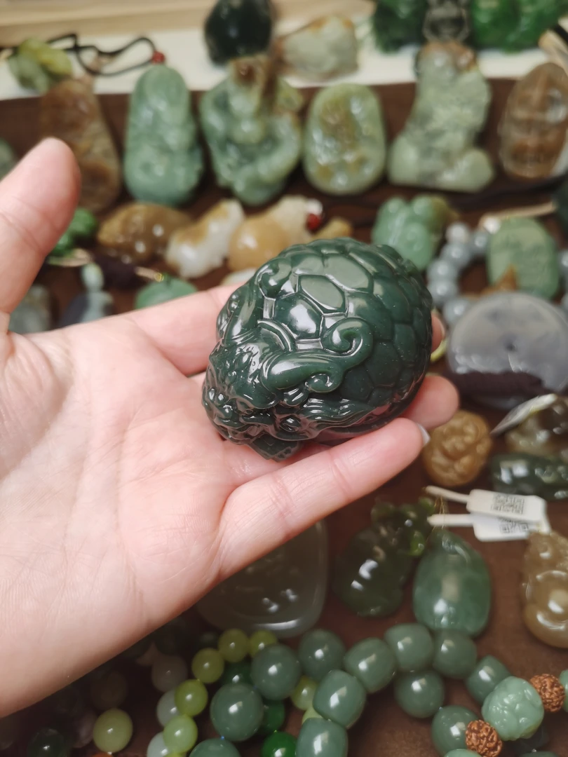 和田玉大龙龟手把件