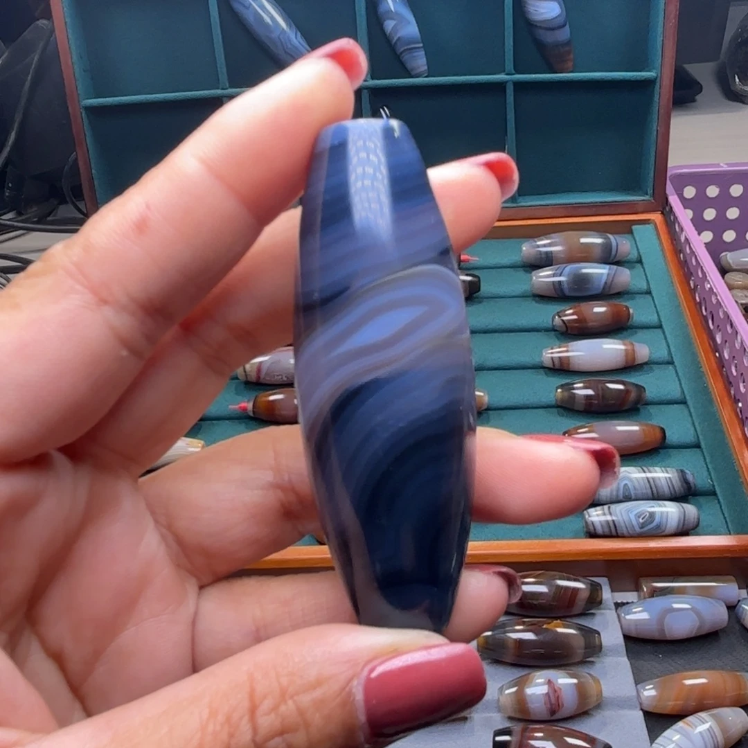 暖***)玛瑙/玉髓未镶嵌颈饰