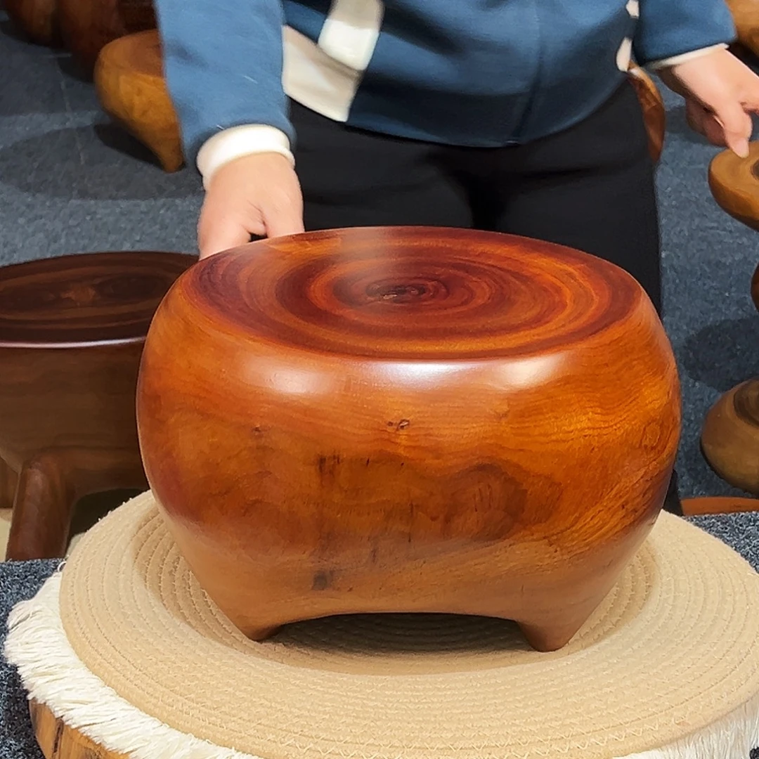 31 号香樟木尺寸：30-25-20cm