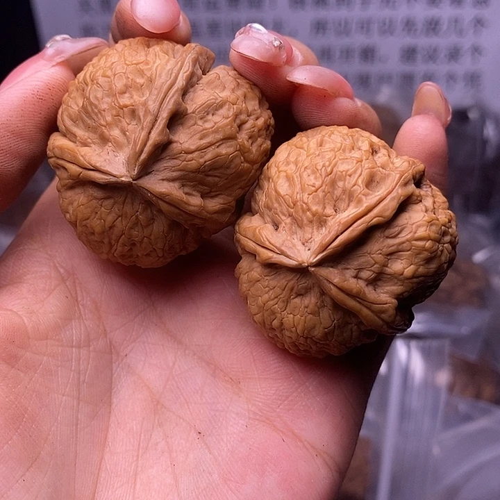 核桃云南野生铁核桃95号40mm
