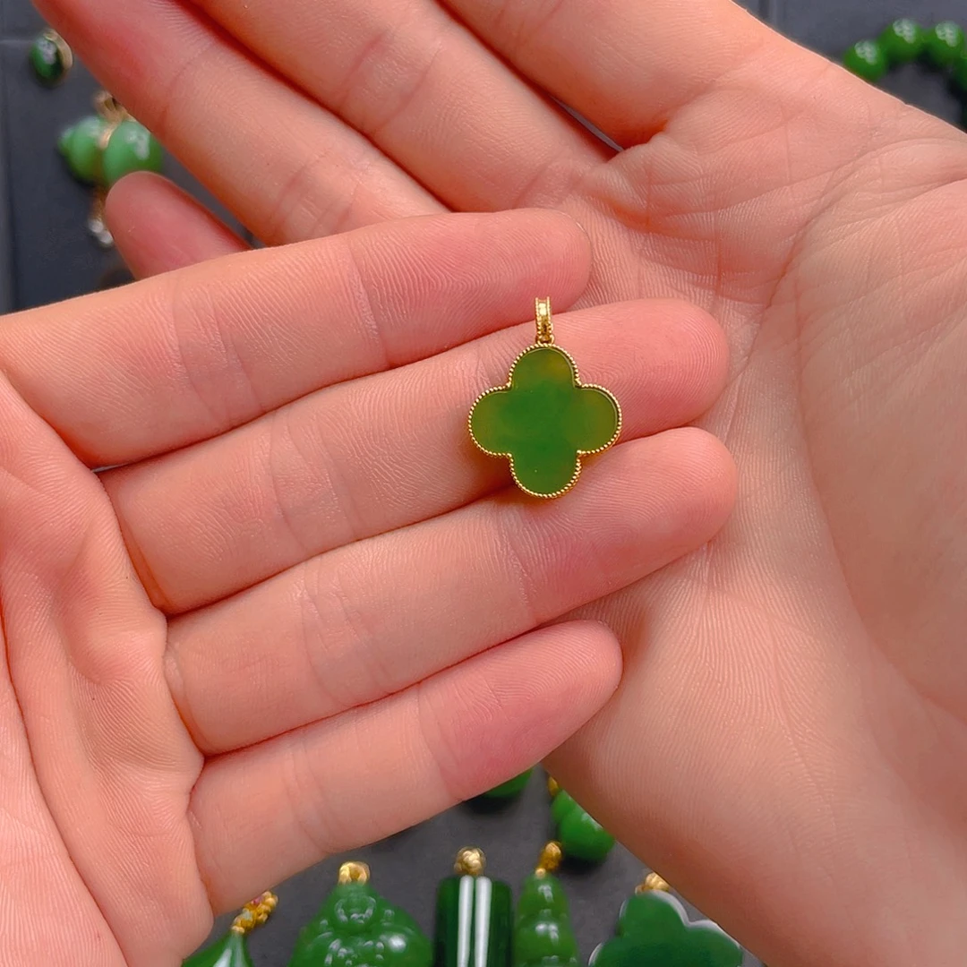 和田玉（碧玉）18K金镶嵌吊坠(不含链)