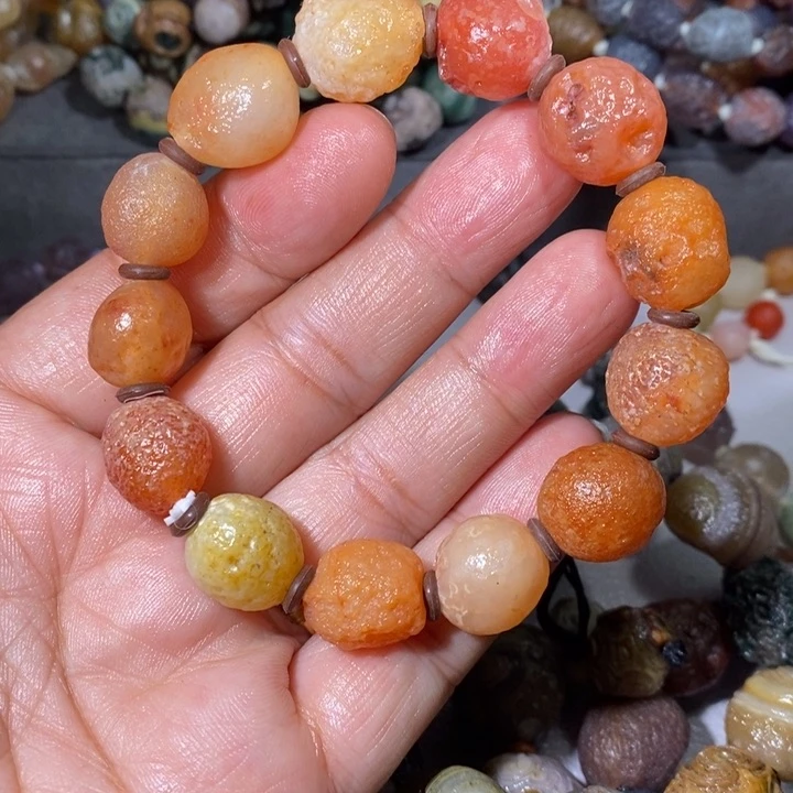 未镶嵌玛瑙/玉髓珠宝奇石