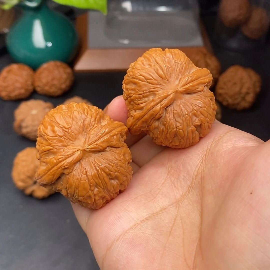 文玩核桃把件元宝全品42