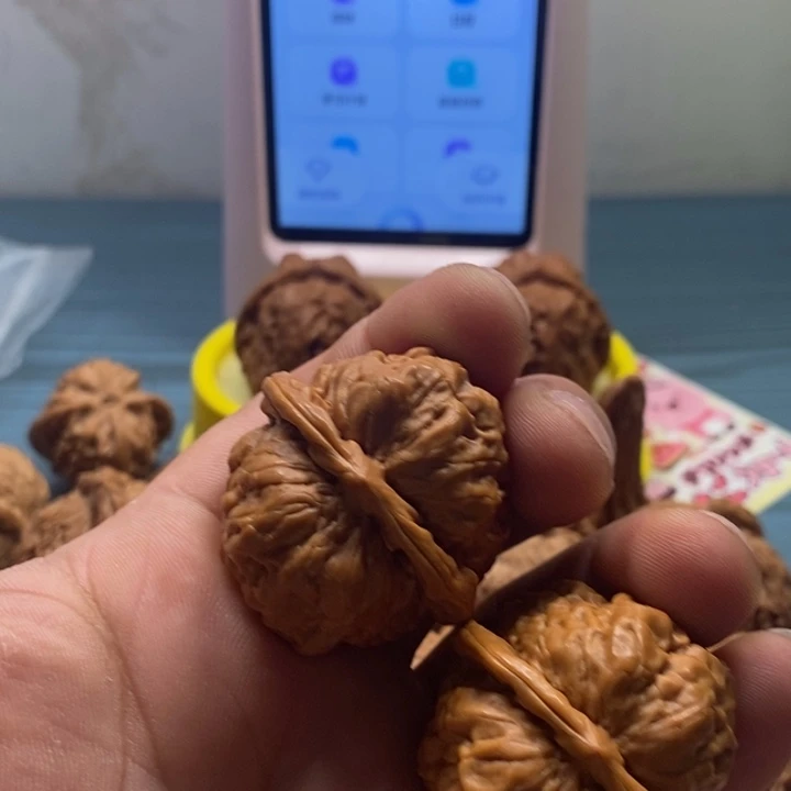 文玩核桃吊坠绝**脖37全品蛤蟆头