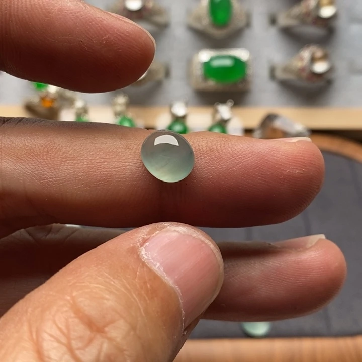 翡翠裸石冰种蓝晴戒面9.4×8.1×4.3