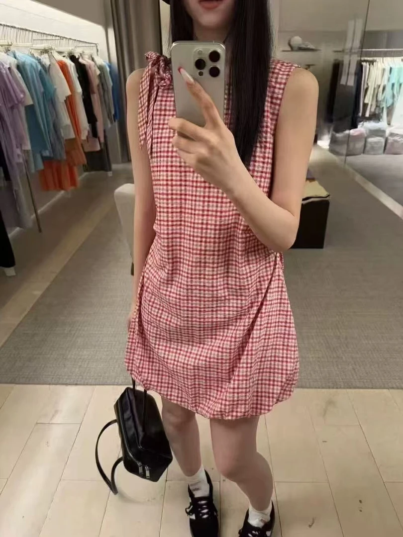 루루가−（浪漫粉格）韩国东大门褶皱收腰设计甜美格子花苞短裙连衣裙
