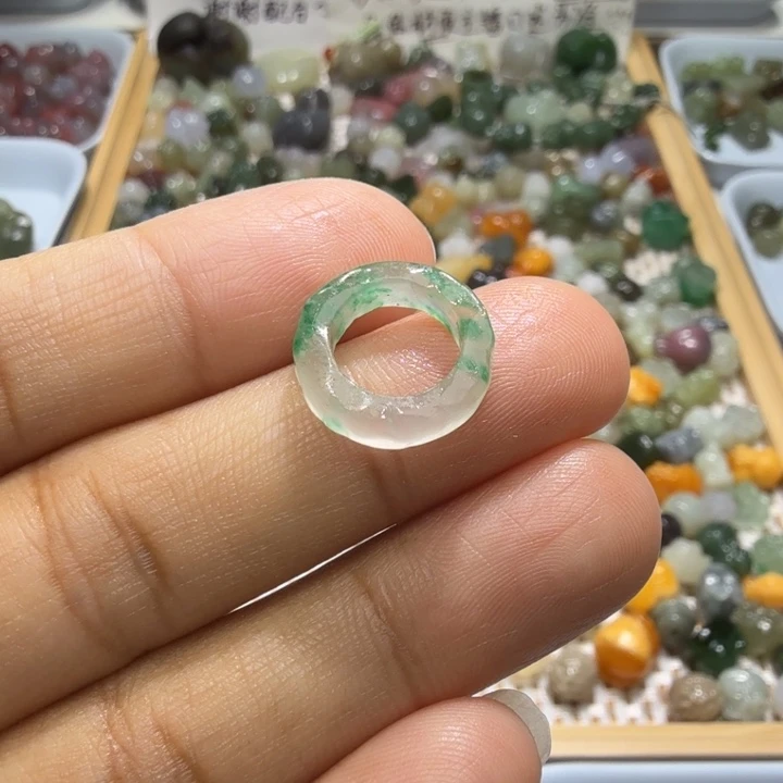 和田玉未镶嵌珠宝半成品