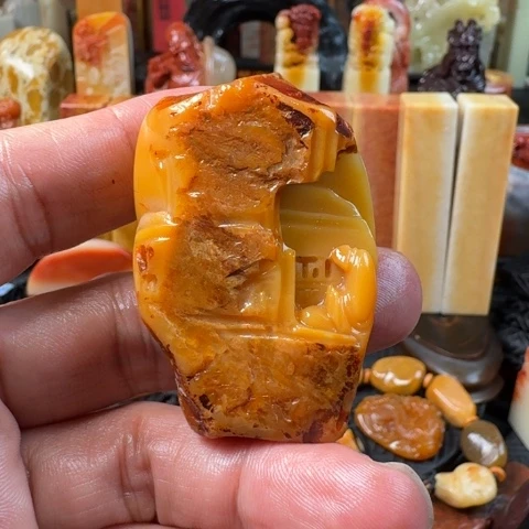 寿山石掘性汶洋石