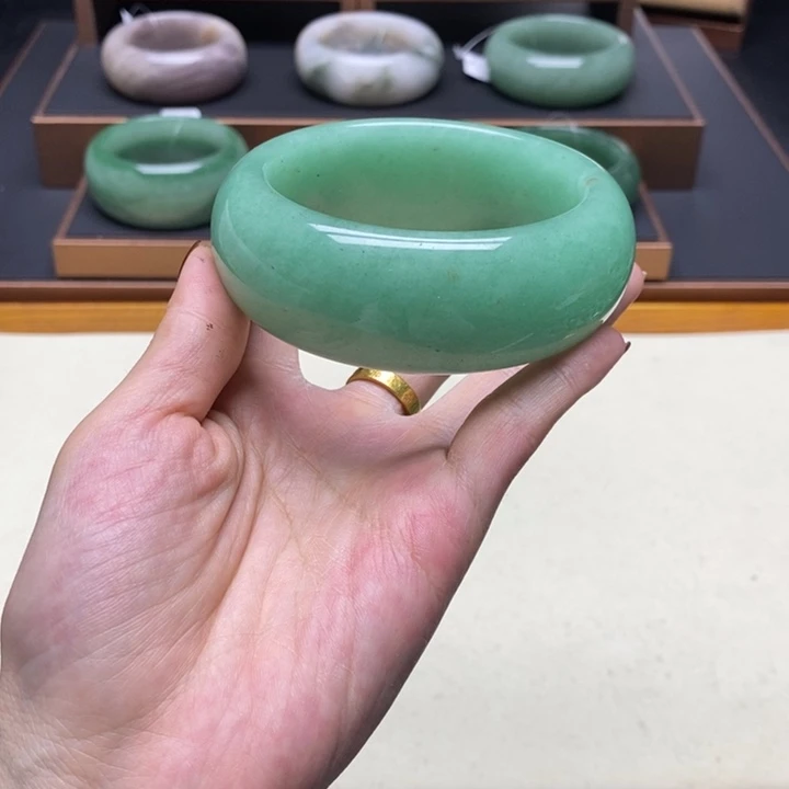 @***）石英质玉合金佘太翠