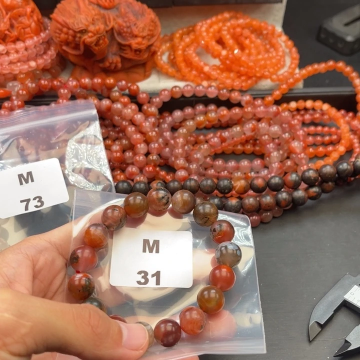 南红玛瑙未镶嵌多样性发货默认微瑕称重12mm