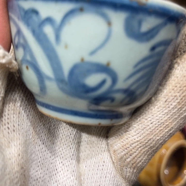 飞***翔一物一图，工艺品。