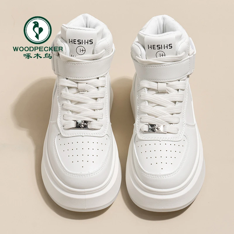 啄木鸟厚底百搭高帮小白鞋女2025秋季轻便松糕鞋魔术贴防滑休闲鞋