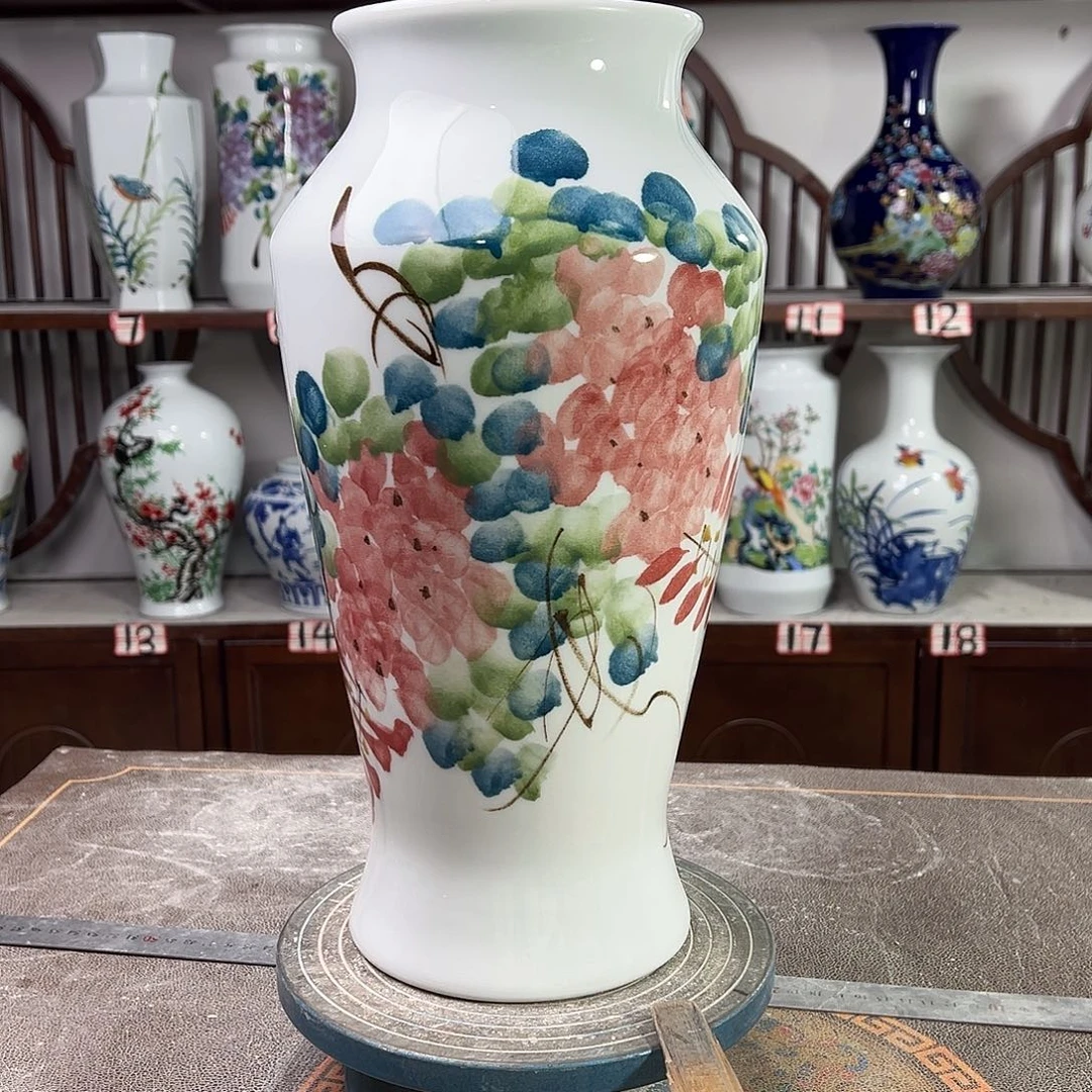 陶摆件景德镇陶瓷大鱼红紫