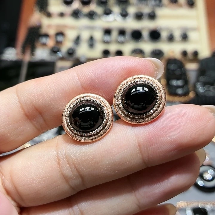 翡翠18K金镶嵌耳饰