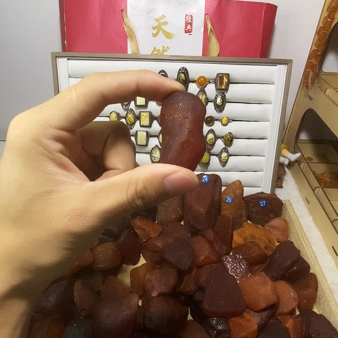 裸石琥珀未镶嵌琥珀