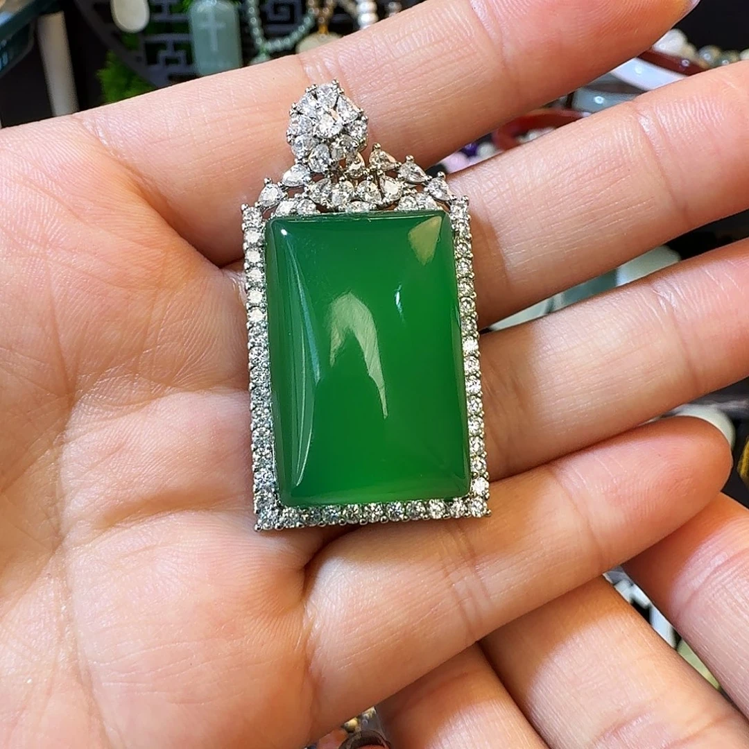 玛瑙/玉髓合金颈饰