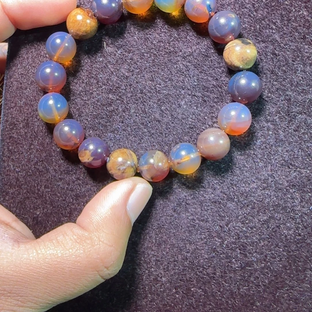 琥珀未镶嵌裸石琥珀