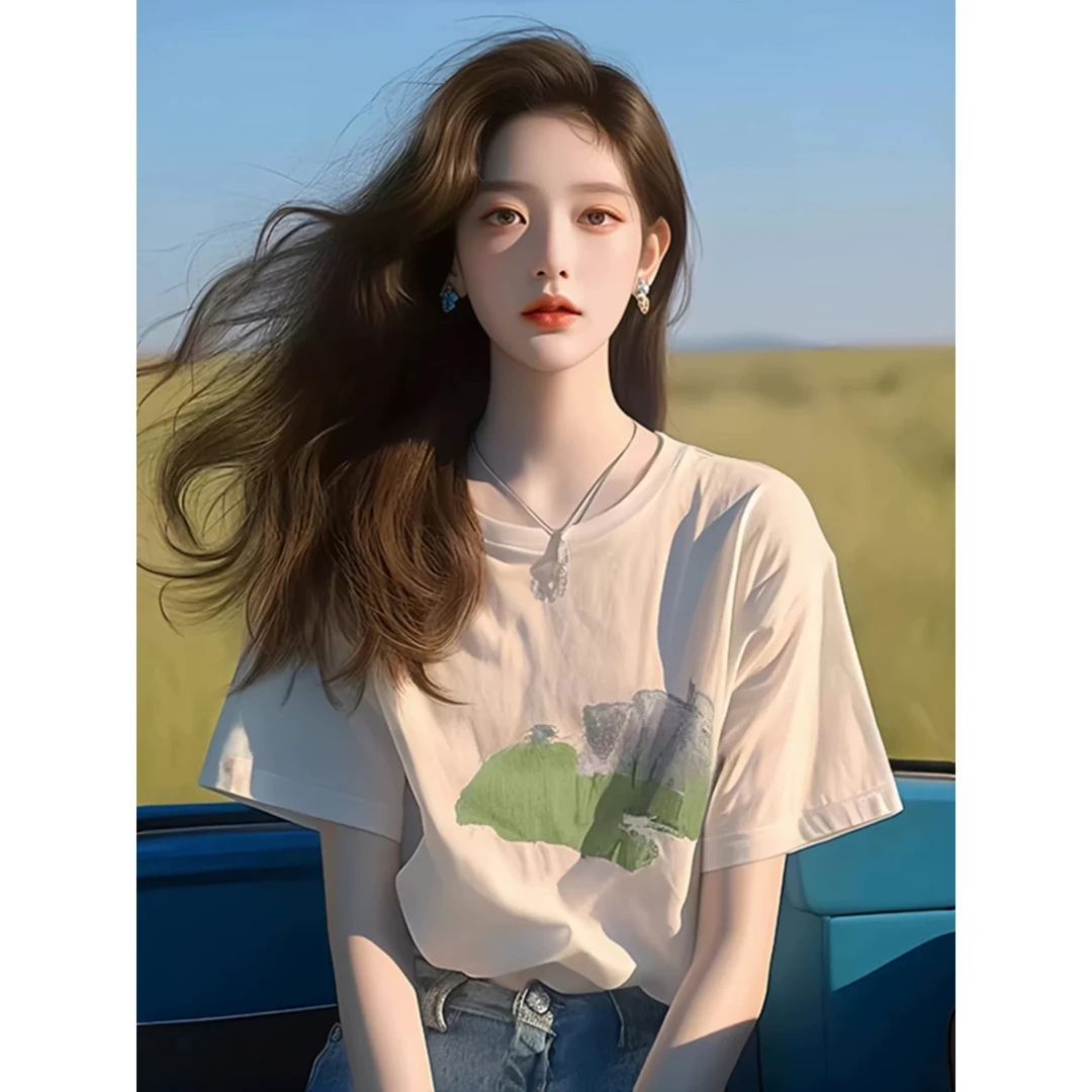 白色印花正肩短袖T恤女2025新款春小众不撞款独特超好看上衣春季