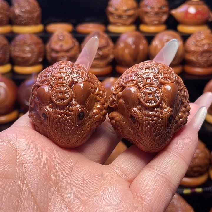 老***阔把件橄榄核橄榄雕刻