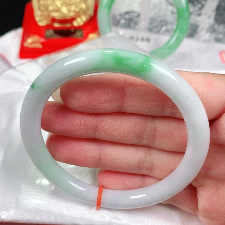 未镶嵌手镯翡翠   编号DH1132 圆条57