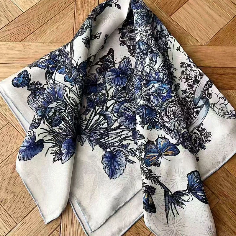 手机实拍新品重磅16姆米樱花底纹双面提花65中方巾斜纹绸真丝丝巾