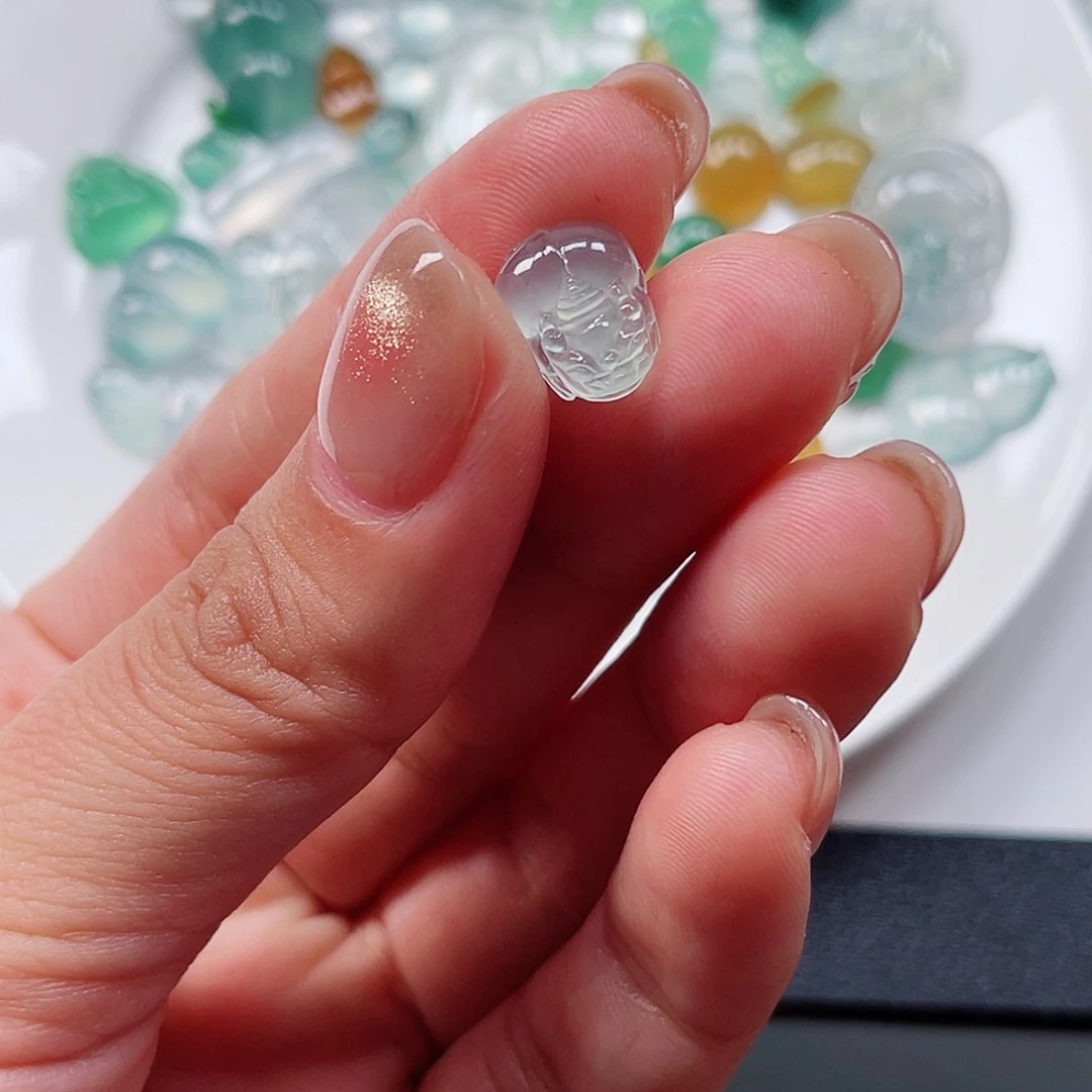 翡翠裸石纯天然A货缅甸翡翠