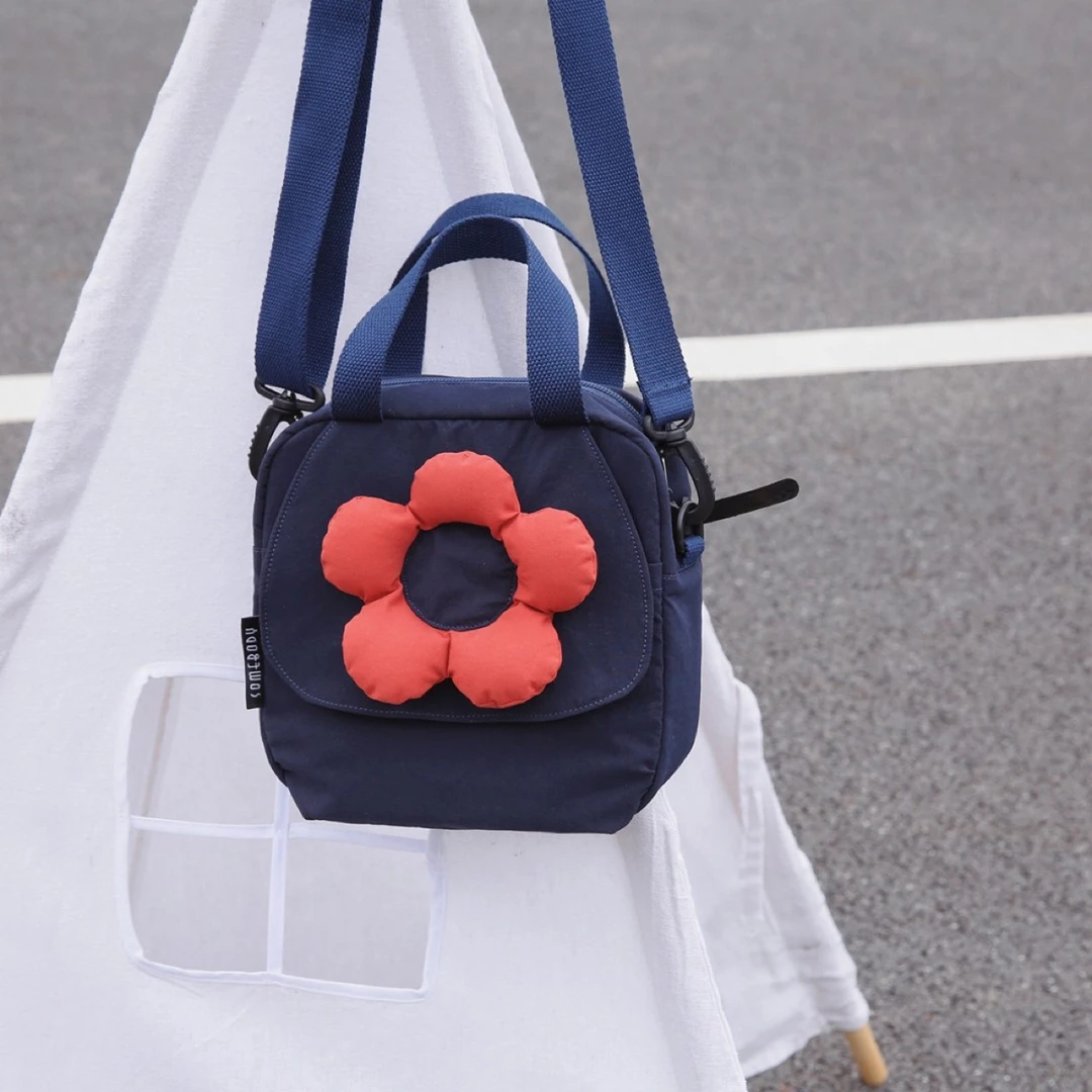 三色补丁大号花朵大方包2025春季新款质感斜挎包文艺百搭单肩包包