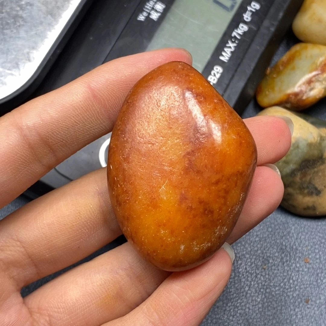 和田玉（糖玉）未镶嵌挂件