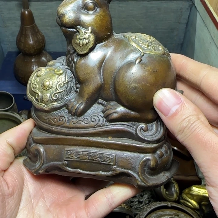 铜器把玩摆件链接