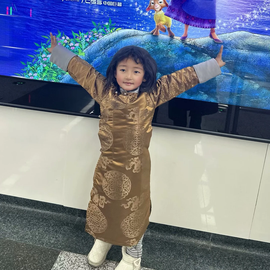 男女通用男童民族印花时尚演出服男民族风中长款