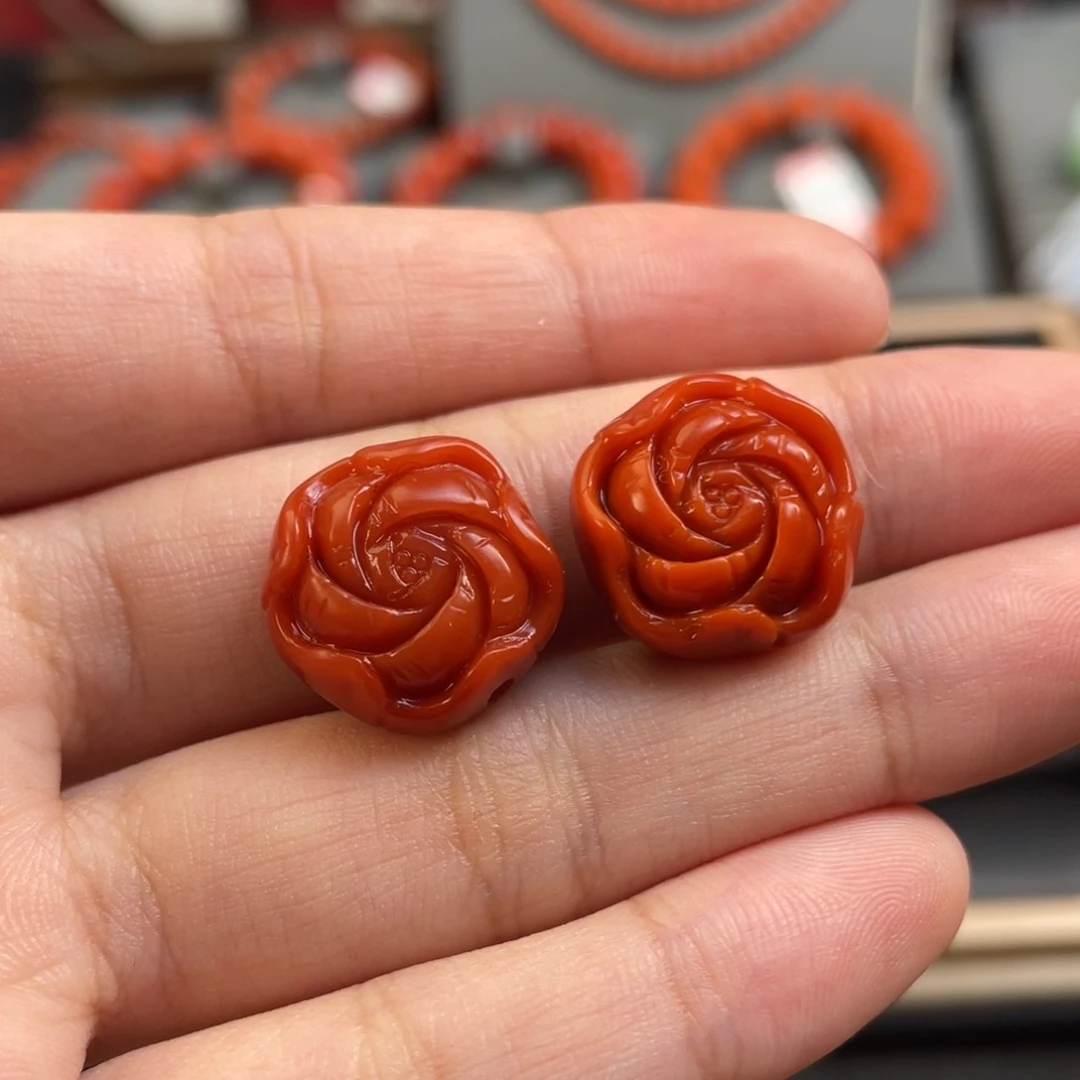 南红玛瑙雕刻件未镶嵌