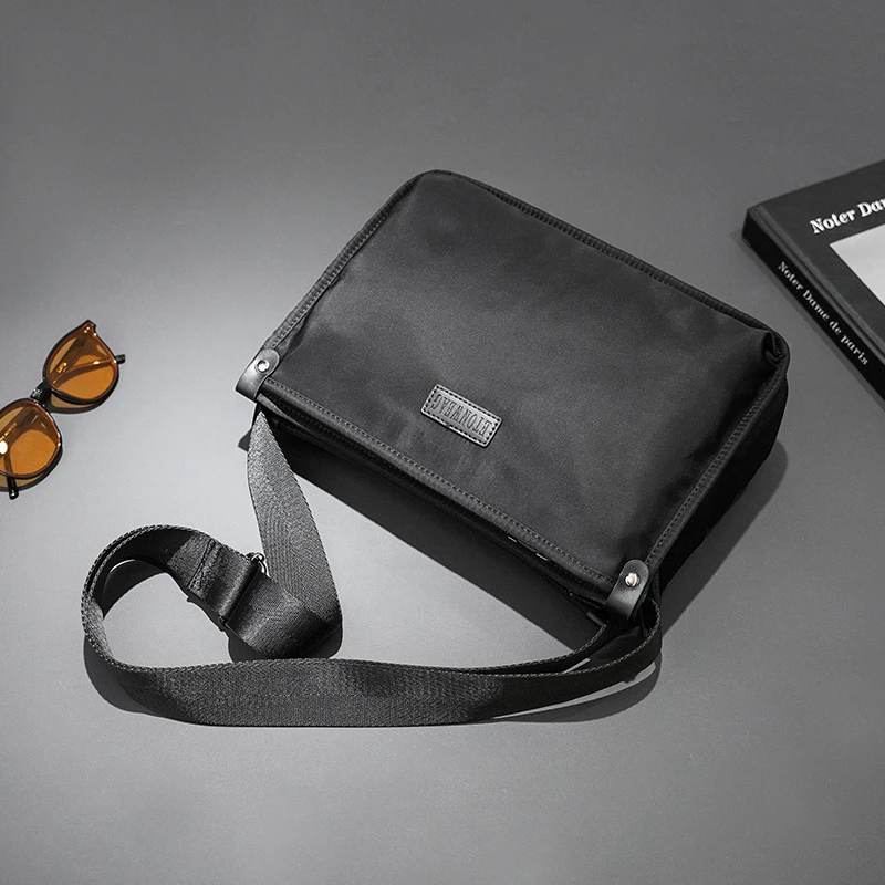 【专柜品质】轻商务男士单肩包牛津布休闲斜挎包iPad包防水斜挎包