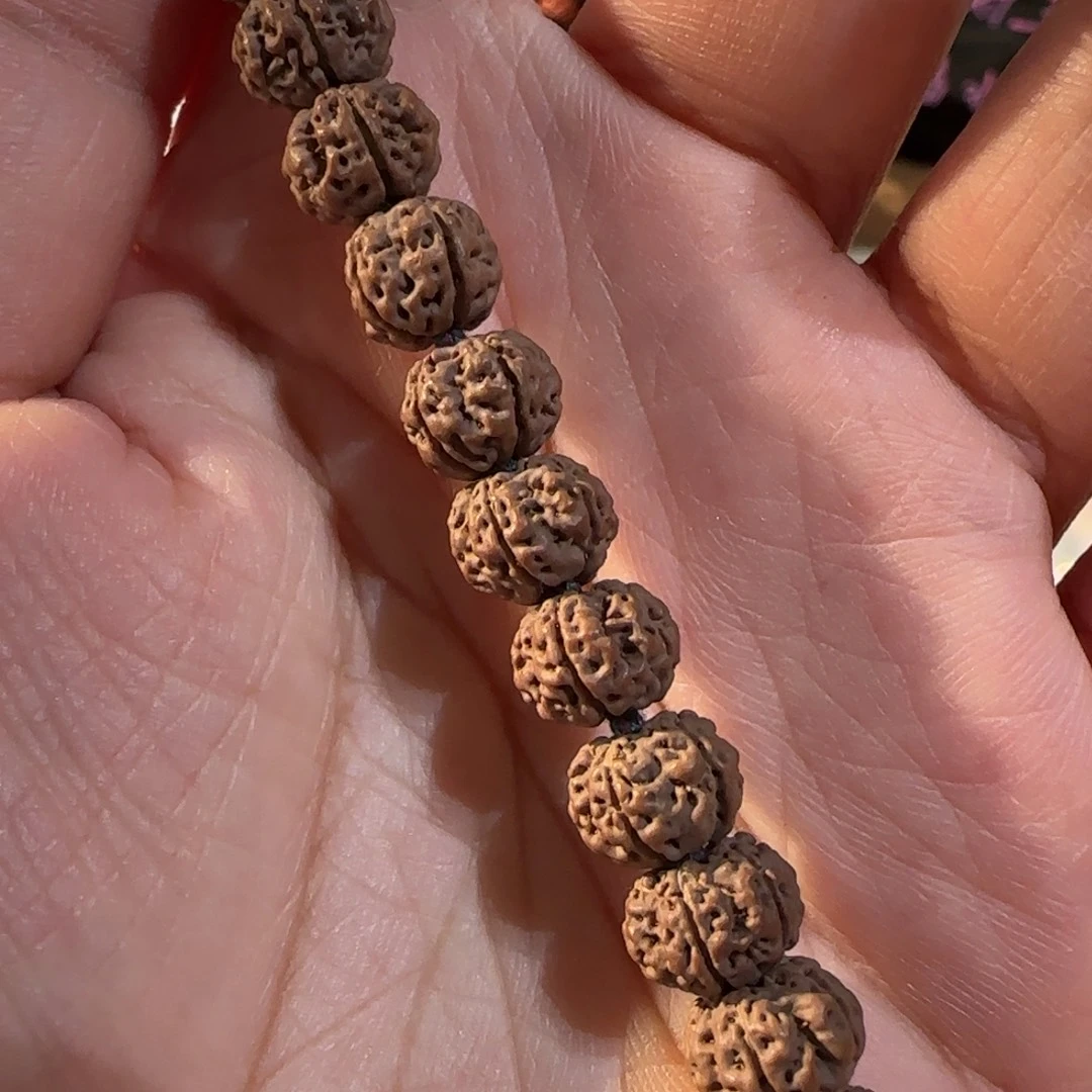 吊坠金刚菩提凹底梅花