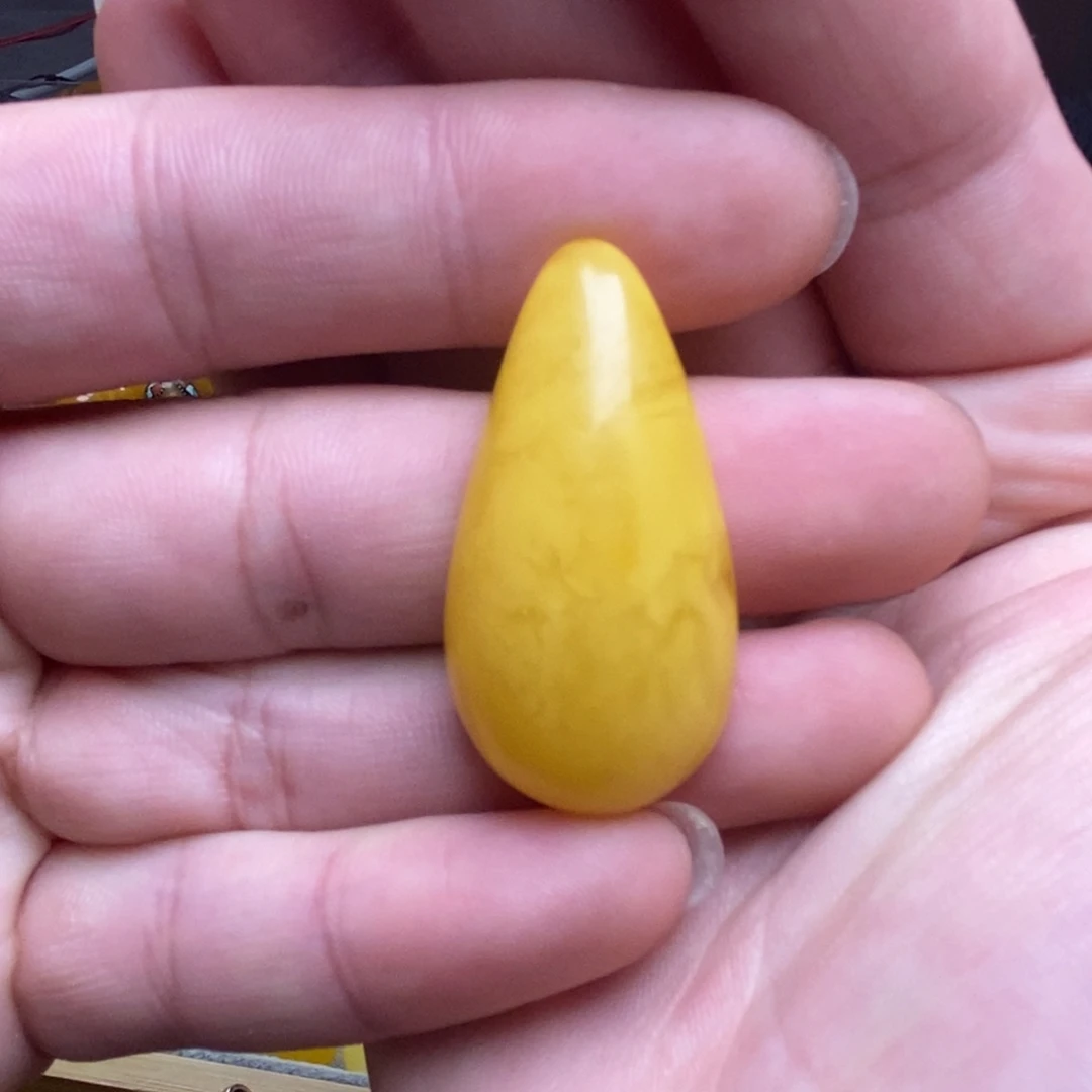 琥珀未镶嵌裸石蜜蜡