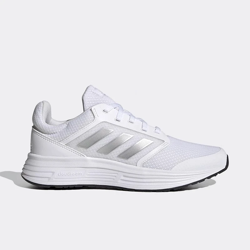 【微瑕】adidas Galaxy 5舒适百搭织物耐磨低帮跑步鞋女款白 G55778