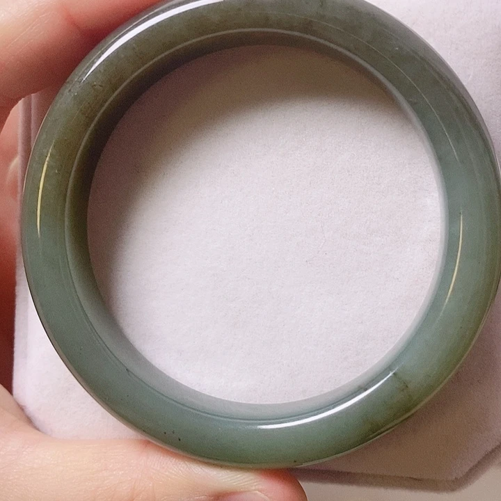 和田玉未镶嵌手镯圈口58