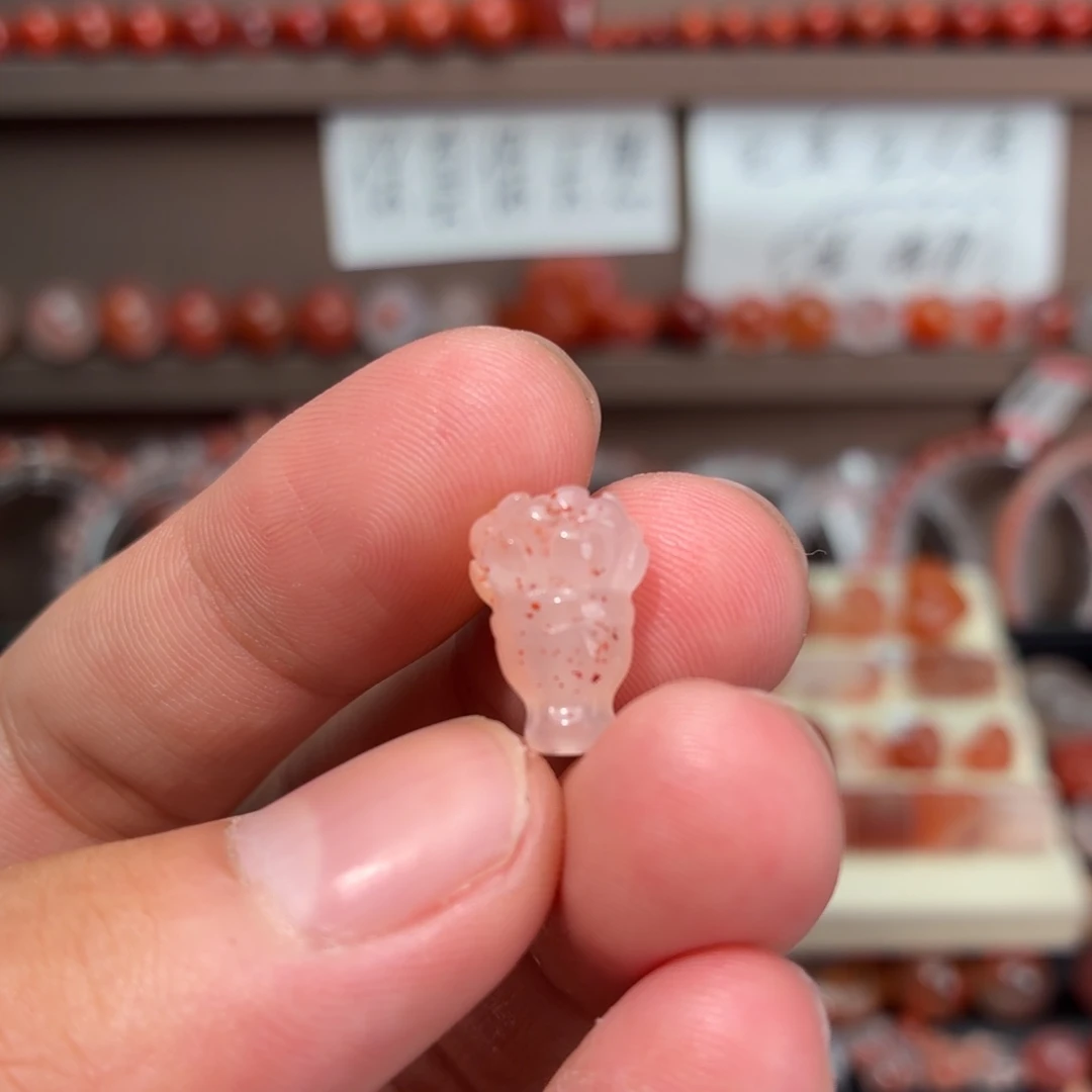 南红玛瑙未镶嵌川料莲花三通1