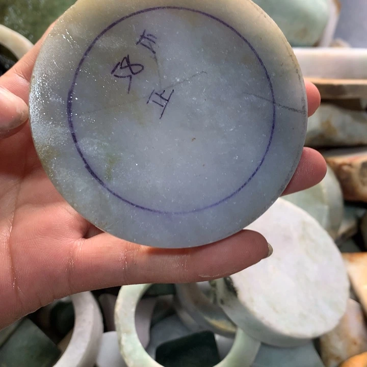 散珠翡翠想*静天然翡翠