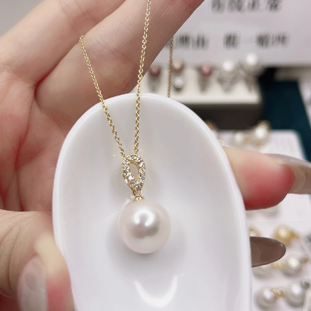 淡水珍珠合金吊坠(赠链)