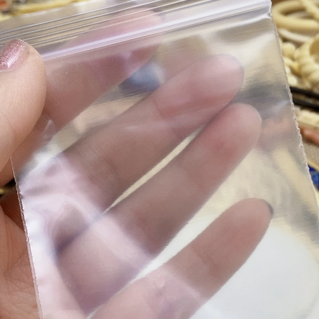 三醋酯纤维白项链一条319