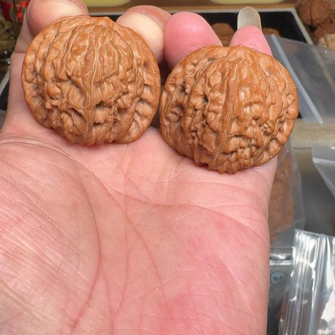 文玩核桃吊坠山地磨 尺寸40