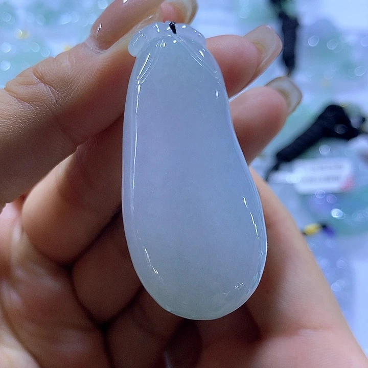 翡翠未镶嵌颈饰天然翡翠A货吊坠