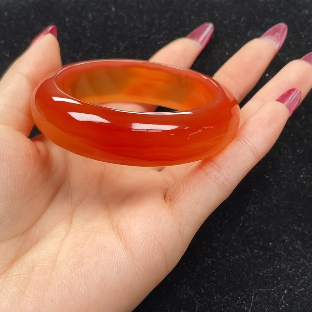 玛瑙/玉髓手镯未镶嵌小*天