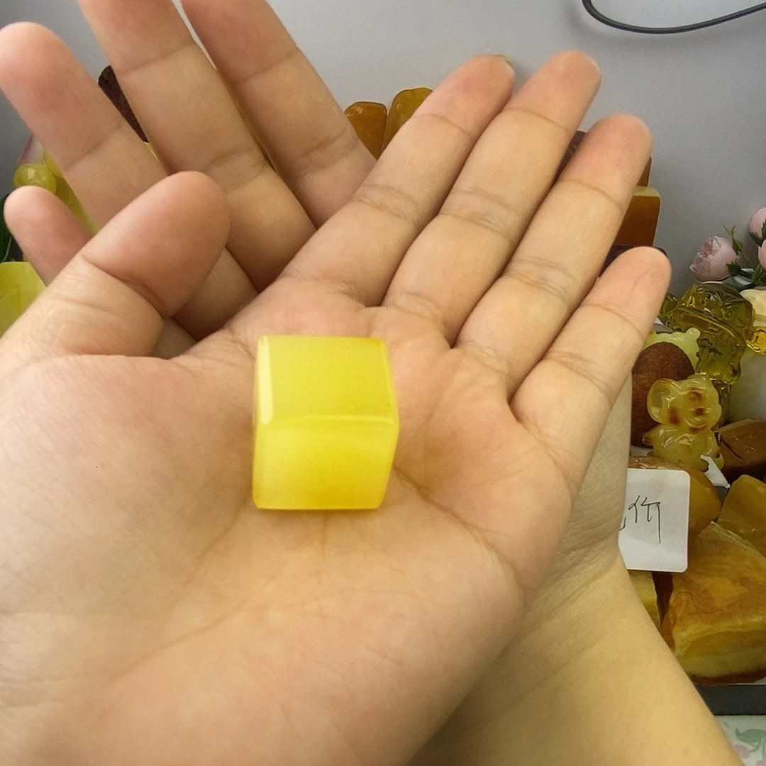 H***o定制蜜蜡未镶嵌678999998