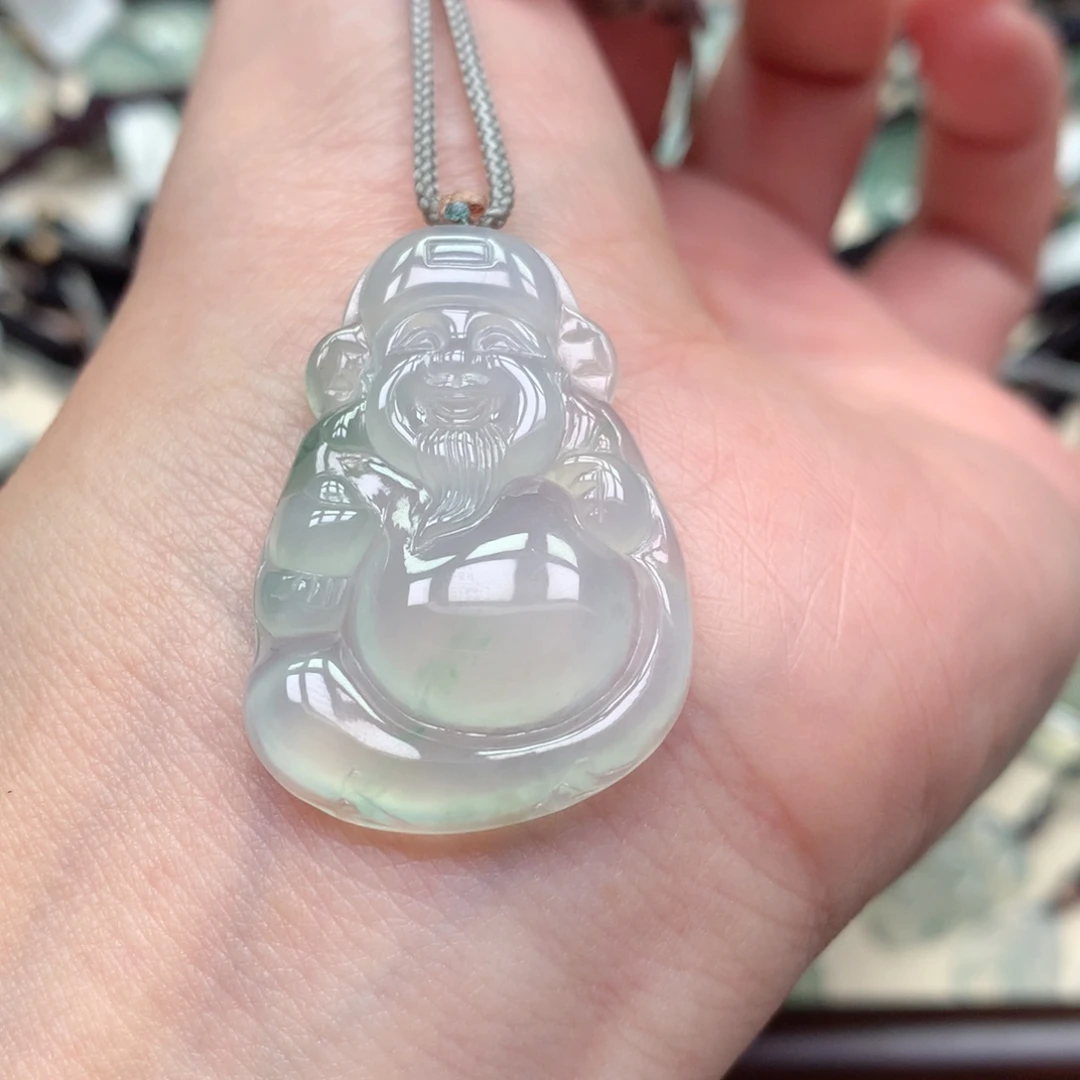 翡翠未镶嵌颈饰财神