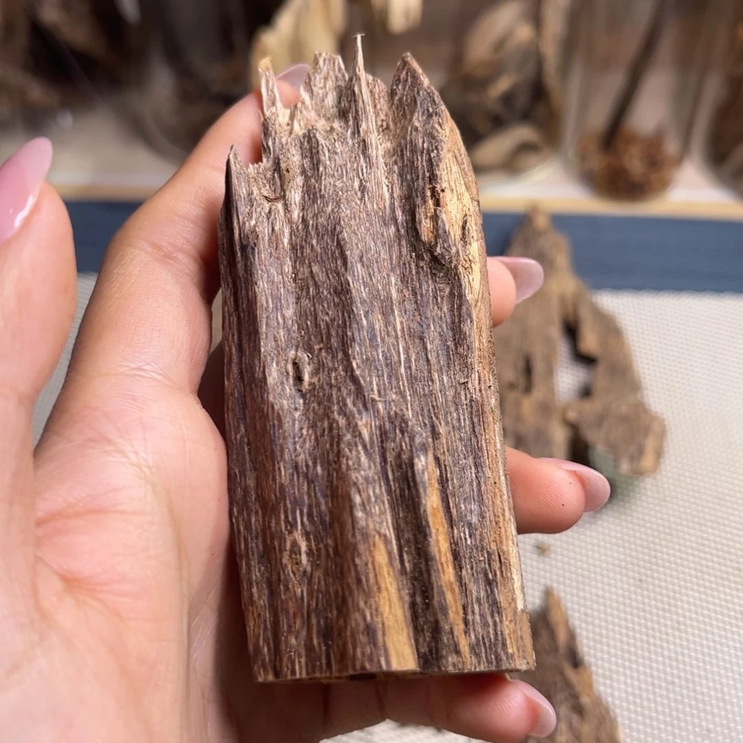 千***佑香料海南大山老料