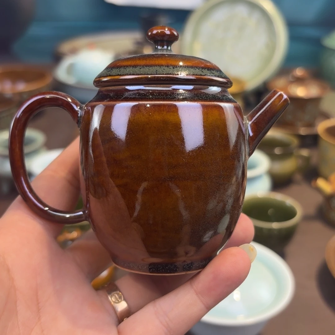 杯?**?龙泉青瓷茶具微瑕