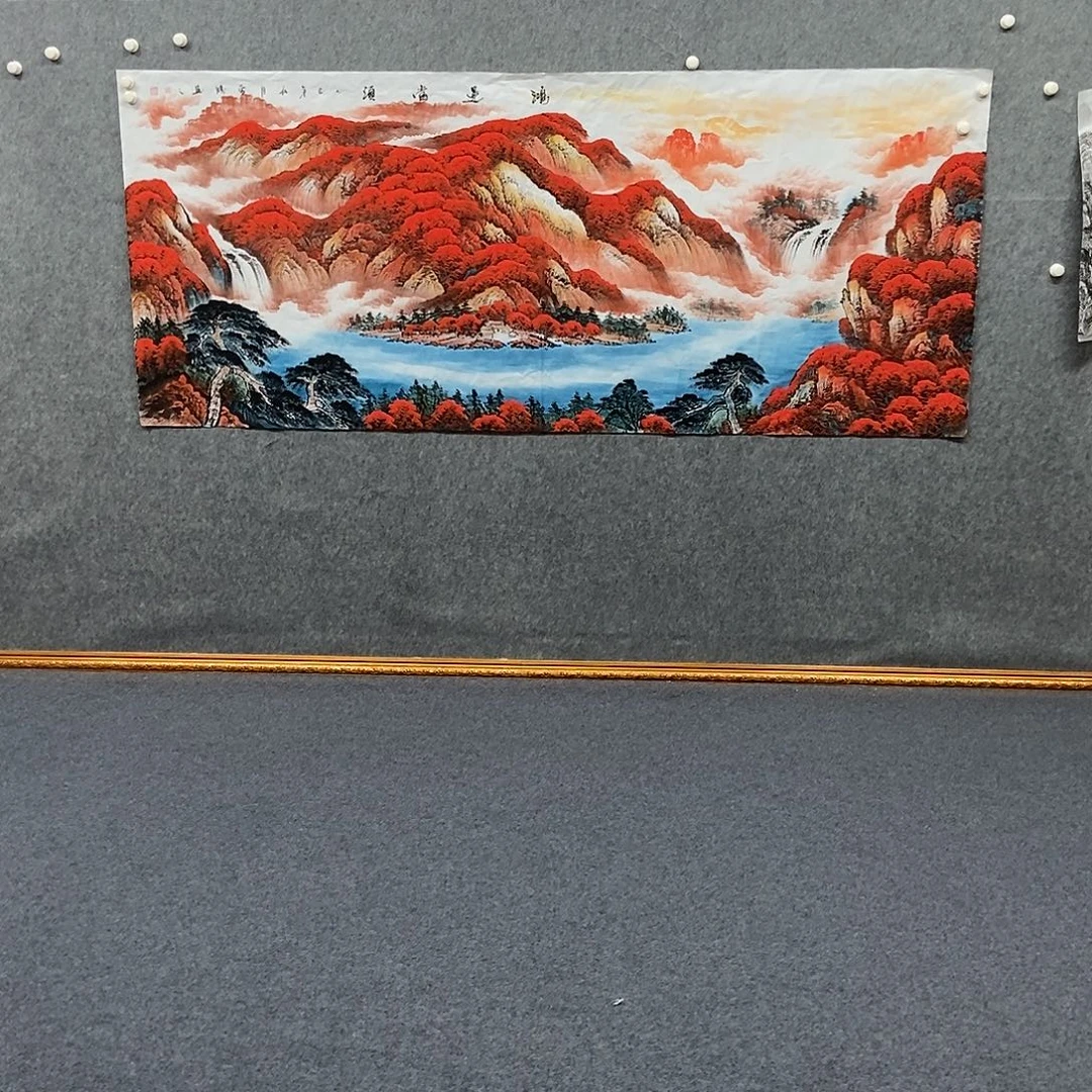 国画小八尺鸿运山水一副