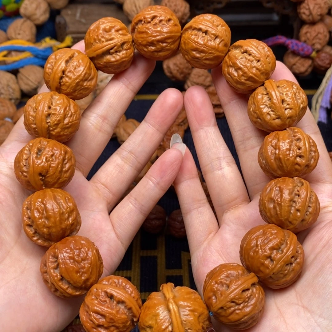 桃核手串肉筋包子